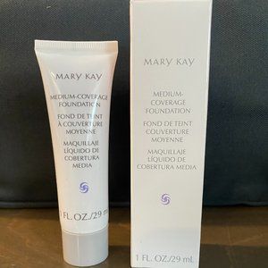 Mary Kay Medium Coverage Foundation Beige 400 NIB